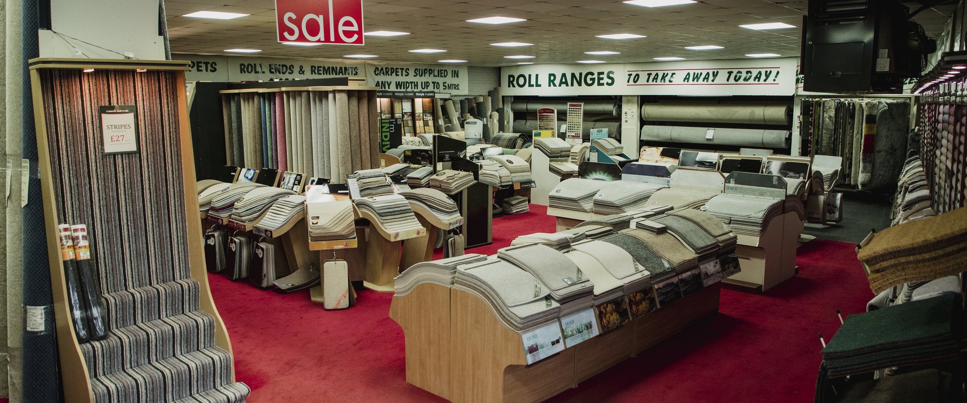 Showroom rolls of carpet and flooring samples